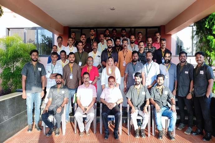 HAZARDOUS GOODS DRIVERS TRAINING BATCH 34') }}